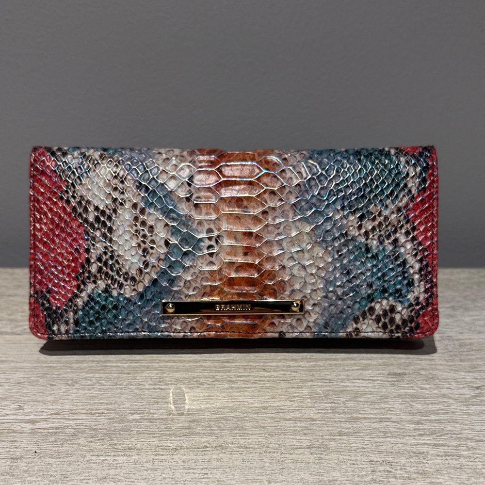 Brahmin Multi All Over Snake Ady Wallet style K59230300050 New Rare!